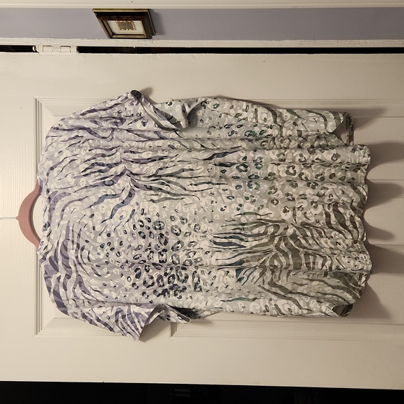 Chico's tee - Picture 4 of 4